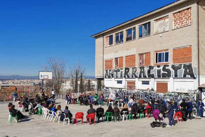 La Policía desaloja sin previo aviso el centro social okupado La Atalaya de Vallecas