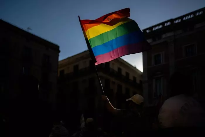 Las personas LGTBI+ tienen mayor riesgo de pobreza y precariedad laboral