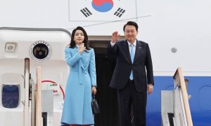 La primera dama, Kim Keon-hee, y el presidente de Corea del Sur, Yoon Suk-yeol.