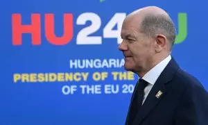 Olaf Scholz, canciller alemán, en la cumbre informal del Consejo Europeo en el Puskas Arena de Budapest, (Hungría)