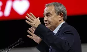 El expresidente del Gobierno José Luis Rodríguez Zapatero en el acto en el que ha recibido el premio Rosa Manzano durante el 41 Congreso Federal del PSOE, en Sevilla, a 29 de noviembre de 2024.