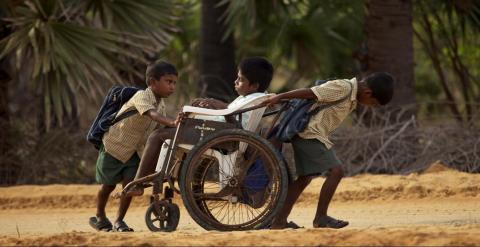 Un fotograma del documental 'Camino a la escuela'.