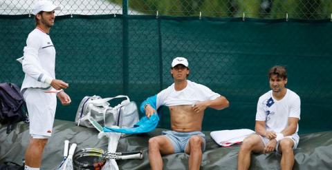 Feliciano López, Nadal y Ferrer, este domingo en Londres. Reuters / Andrew Couldridge