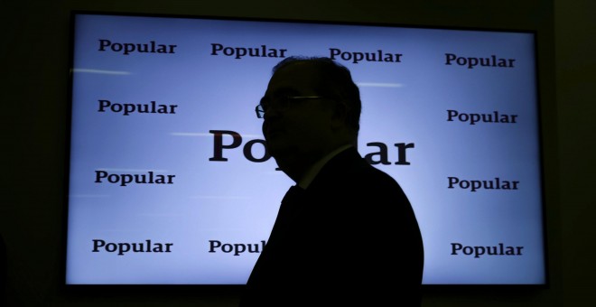 El presidente saliente del Banco Popular, Ángel Ron, durante la presentación de los resultados de 2016. EFE/Emilio Naranjo