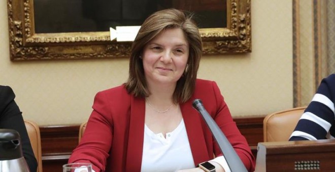 La presidenta de la Comisión de Igualdad, Pilar Cancela, en la comisión de Seguimiento del Pacto de Estado contra la Violencia de Género / EFE