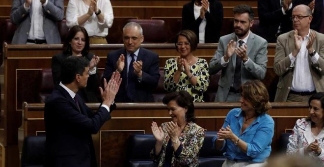 El presidente del gobierno Pedro Sánchez, tras su intervención en el pleno extraordinario para informar de su programa de Gobierno y dar cuenta del Consejo Europeo que se celebró los pasados 28 y 29 de junio. EFE