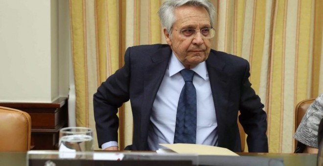 El expresidente de Caixanova, Julio Fernández Gayoso, en una comparecencia en el Congreso de los diputados. EFE