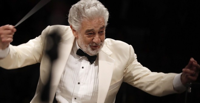 14/08/2019 - Plácido Domingo en La Orquesta Filarmónica de Los Ángeles en el Hollywood Bowl en septiembre de 2018.