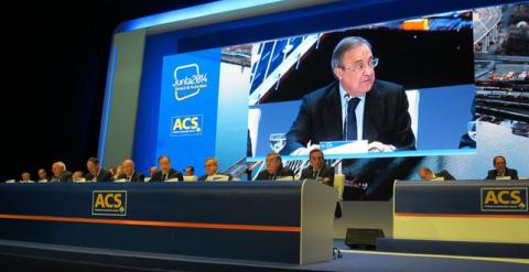 El presidente de ACS, Florentino Pérez, durante su intervención en la última junta de la compañía.