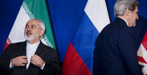 Zarif y Kerry, durante la comparecencia de este jueves. REUTERS/Brendan Smialowski