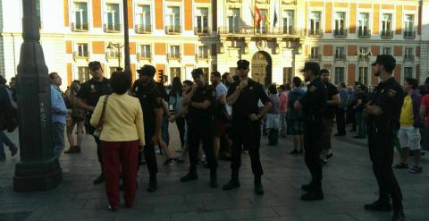 Agentes de Policía 15-M. PD