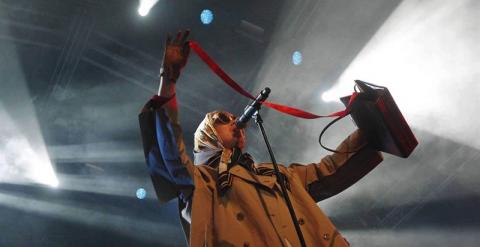 La cantante y compositora irlandesa Roisín Murphy durante el concierto que ofreció en el Sónar. /EFE