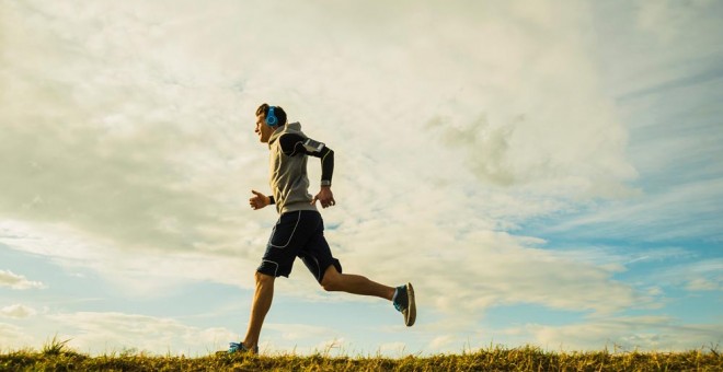 Menos hidratos de carbono, más grasas: nuevos tips para deportistas. /DPA