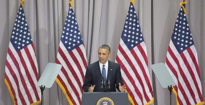 El presidente estadounidense Barack Obama durante su intervención en la visita a la Escuela Universitaria Americana en Washington, Estados Unidos hoy 5 de agosto de 2015. EFE/Michael Reynolds