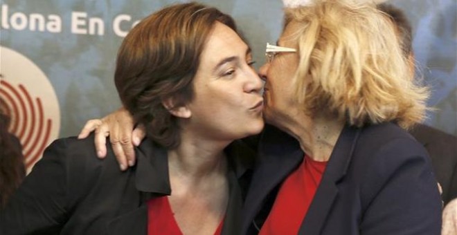 Ada Colau y Manuela Carmena. EFE