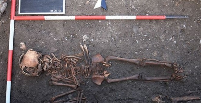 Esqueleto recuperado de las excavaciones en la plaza de la catedral de St. Pölten. EUROPA PRESS