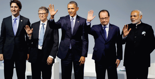 El primer ministro canadiense Justin Trudeau, el presidente de Microsoft, Bill Gates, el presidente de EEUU, Barack Obama, el presidente de Francia, Francois Hollande y el presidente de India, Narendra Modi, en la apertura de la cumbre del clima ayer en P