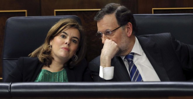 Soraya Sáenz de Santamaría y Mariano Rajoy, en el Congreso de los Diputados. EFE