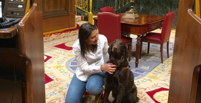 Clara Garrido, con Sunt en el Congreso.