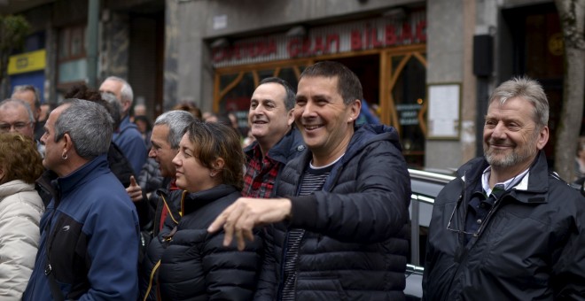 El secretario general de Sortu, Arnaldo Oteg, en un amnifestación en Bilbao en apoyo de los presos de ETA. REUTERS/Vincent West