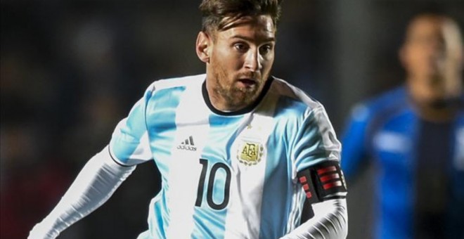 Leo Messi durante un partido con la selección argentina.