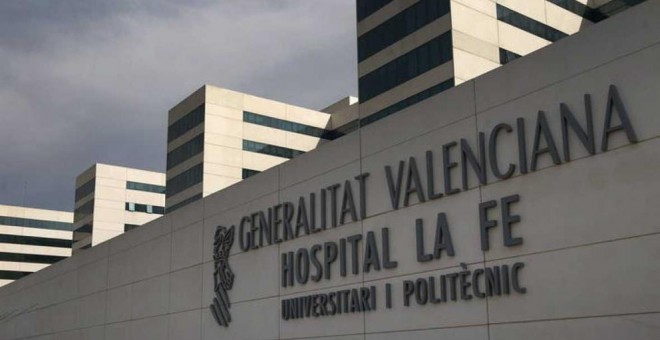 La pequeña se encuentra ingresada en la Unidad de Neonatos del hospital La Fe de València. EFE