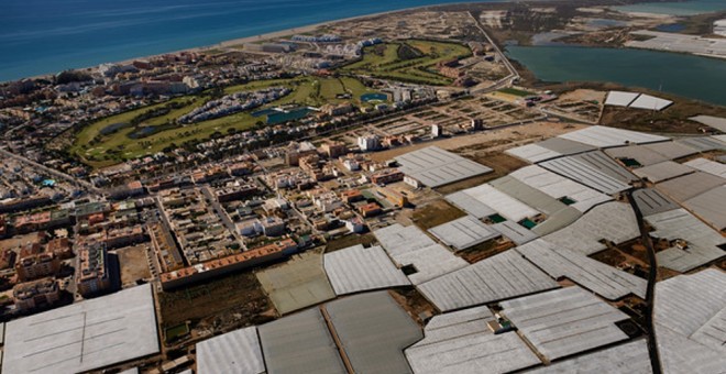 Municipio de Roquetas de Mar. / GREENPEACE