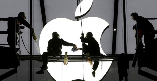 Apple. REUTERS