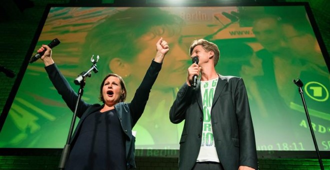 La candidata de la formación verde, Antje Kapek, celebra los buenos resultados en las elecciones regionales de Berlín.-EFE