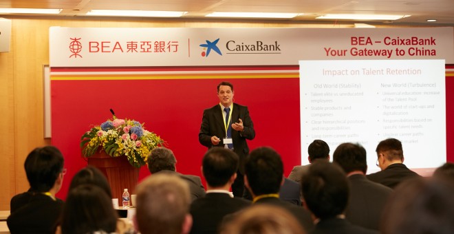 Pablo Cardona, profesor de Management, China Europe International Business School. Caixabank