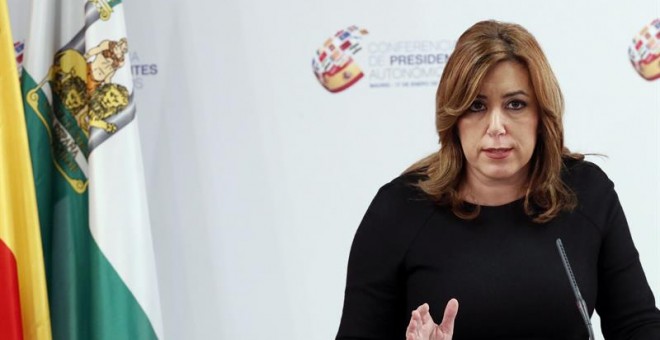 La presidenta de la Junta de Andalucía, Susana Díaz, durante la rueda de prensa ofrecida al término de la VI Conferencia de Presidentes Autonómicos. /EFE