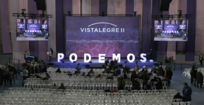 El Palacio de Vistalegre se va llenando de público.