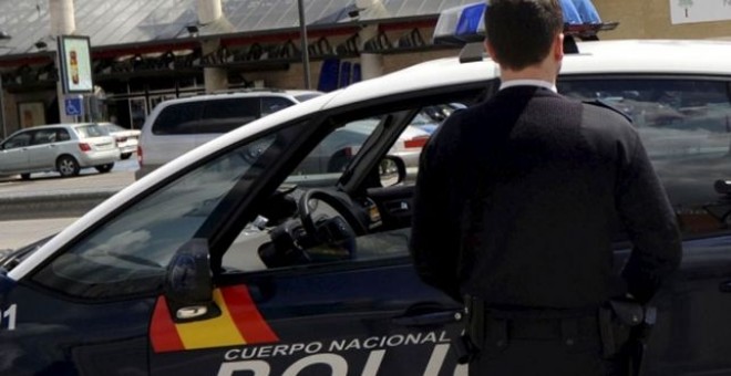 Un coche patrulla de la Policía Nacional./ EFE