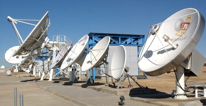 Conjunto de antenas parabólicas del centro de control de satélites de Hispasat. EFE