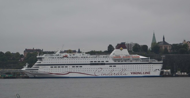 Supuestamente, el joven se suicidó lanzándose de uno de los ferries que hacen la línea a Finlandia.