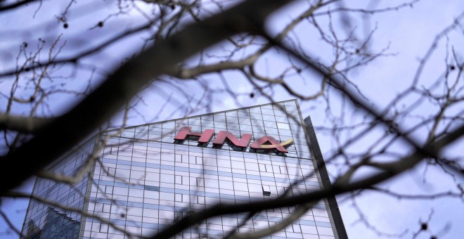 El logo del grupo chino HNA en su sede en Pekín. REUTERS/Jason Lee/