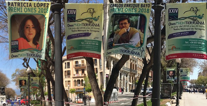 Carteles de los Premis Ones Mediterrània 2018 colgados en la Rambla Nova de Tarragona en estos días.