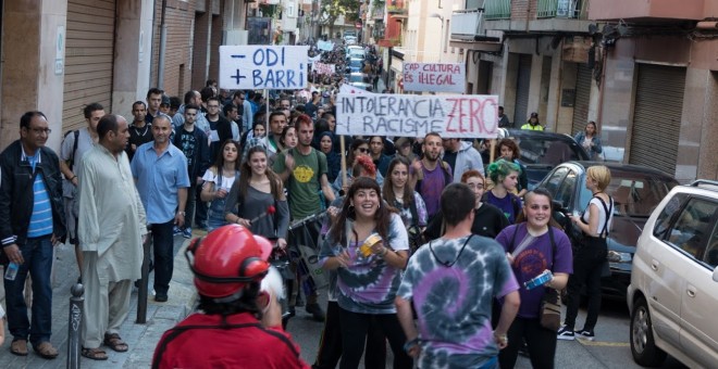 Manifestació 'Nou barris per la convivència', al maig del 2017, de suport a la mesquita de Prosperitat i contra els atacs a la mateixa. | Xarxa 9 Barris Acull.