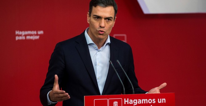 El secretario general del PSOE, Pedro Sánchez, durante una rueda de prensa tras la reunión de la Ejecutiva Federal, en la sede socialista de Ferraz en Madrid EFE / Rodrigo Jimenez