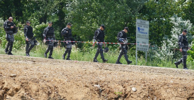 Policía desplegada en la frontera. - BÁRBARA BÉCARES