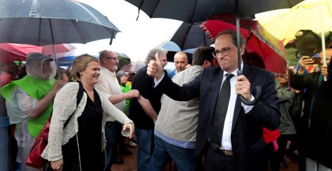 El presidente de la Generalitat, Quim Torra, ha afirmado hoy que el Govern que lidera sabe que 'lucha por una causa justa, por un país que lucha por la democracia y la libertad', y ha aseverado: 'No vamos a defendernos, vamos a atacar a este Estado injust