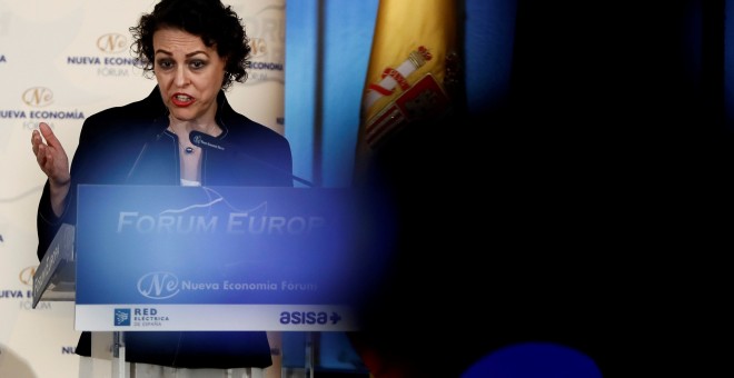 La ministra de Trabajo, Migraciones y Seguridad Social, Magdalena Valerio, durante su intervención en un desayuno informativo organizado por el Nueva Economía Fórum. EFE/Mariscal