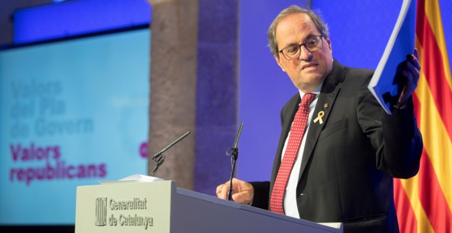 El president de la Generalitat, Quim Torra, en la seva compareixença aquest dimarts al Palau de la Generalitat, en què ha presentat el seu pla de Govern per a la legislatura. EFE / Marta Pérez.