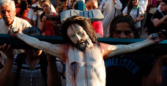 Una pintura descubierta por un grupo de investigadores de la Universidad de Haifa muestra aJesucristo con el pelo corto y a lo afro - Ulises R. (EFE)