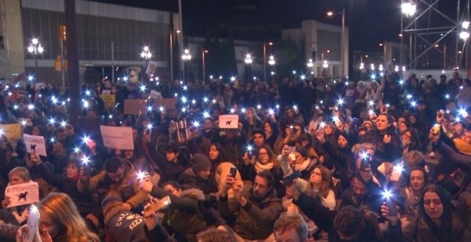 Concentració de protesta per la mort a trets de la gossa Sota / CCMA