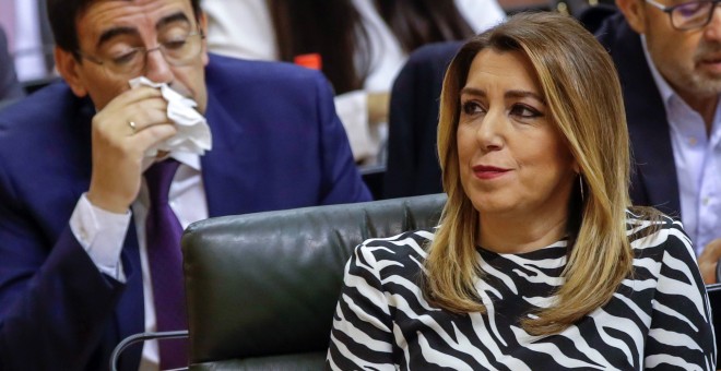 La presidenta andaluza en funciones, Susana Díaz, al inicio del debate de investidura del líder del PP-A, Juan Manuel Moreno, en el Parlamento andaluz en Sevilla. EFE/Julio Muñoz