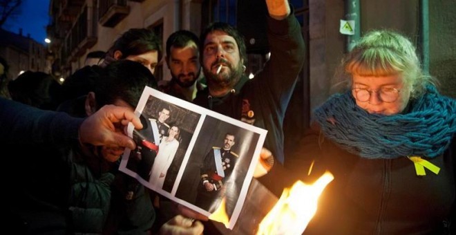 Manifestación en Girona en la que se produjo la quema de fotos del rey/EFE/