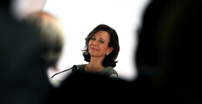 La presidenta de Banco Santander, Ana Patricia Botin durante la presentación de los resultados anuales de la entidad. REUTERS/Sergio Perez