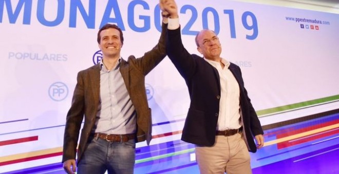 Pablo Casado y José Antonio Monago, el sábado 15 de diciembre en Cáceres. Fuente: PP