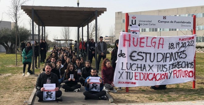 Imagen de las protestas por el nuevo plan de reordenación en la URJC | Twitter @ResPublicaURJC